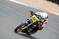 enduro-digital-images;event-digital-images;eventdigitalimages;mallory-park;mallory-park-photographs;mallory-park-trackday;mallory-park-trackday-photographs;no-limits-trackdays;peter-wileman-photography;racing-digital-images;trackday-digital-images;trackday-photos